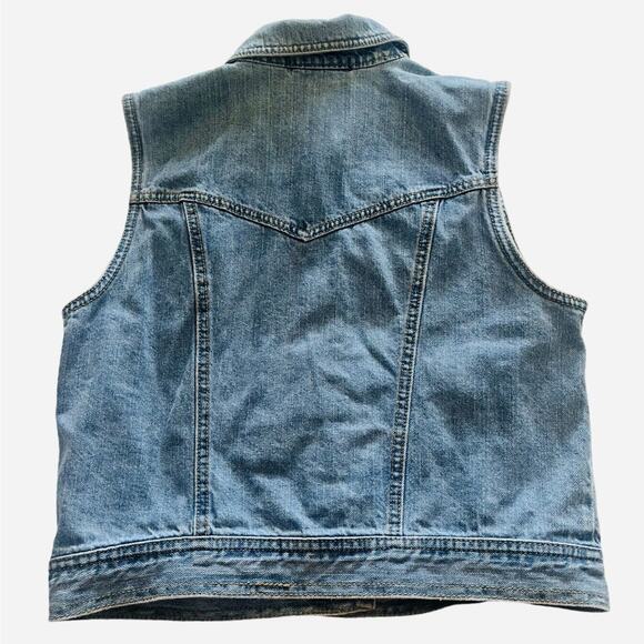 Forever 21 Women’s Large Embellished Distressed Light Wash Denim Vest - Picture 9 of 12
